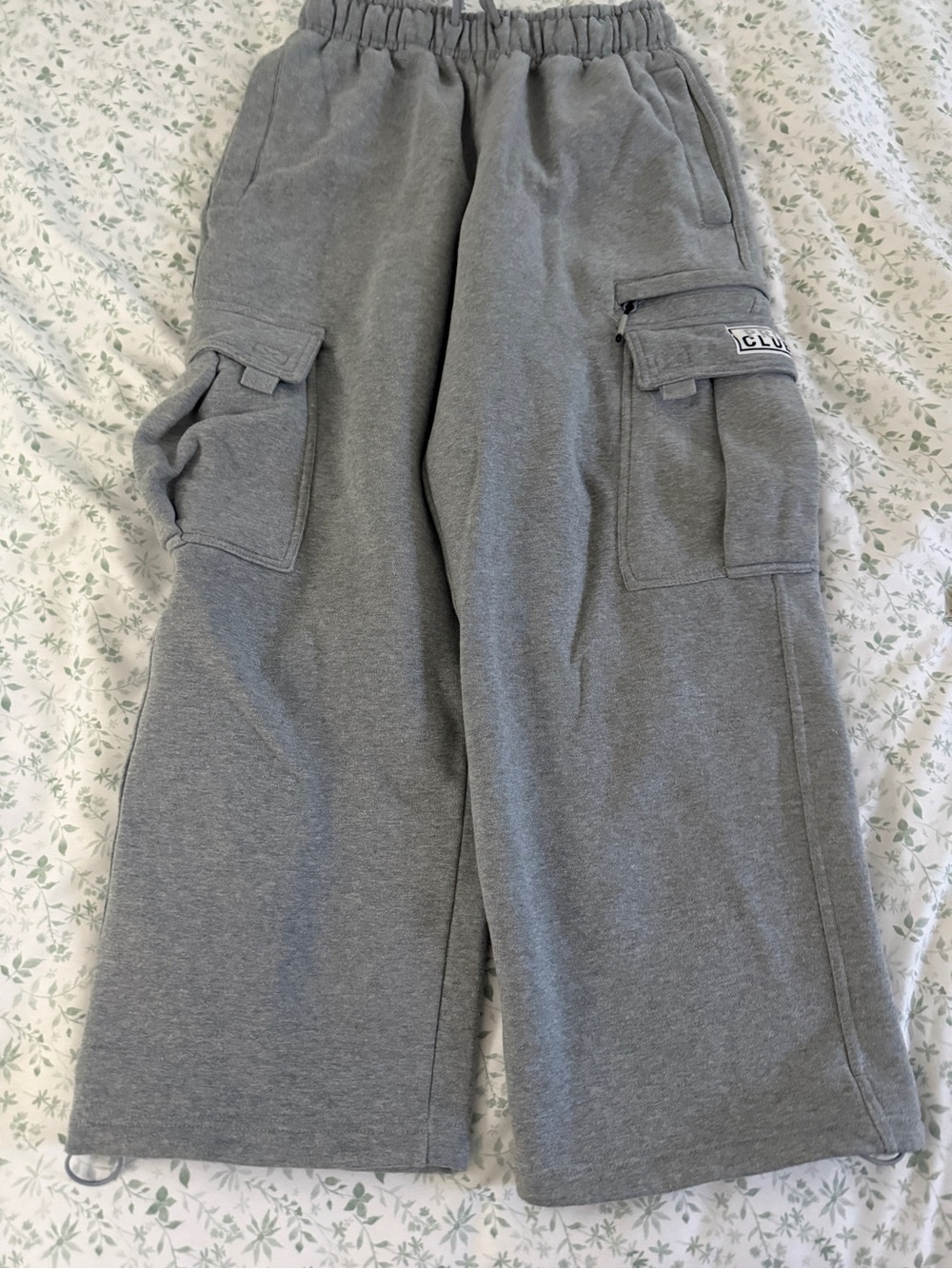 Men's Gray Cargo Sweat Joggers with Elastic Waist